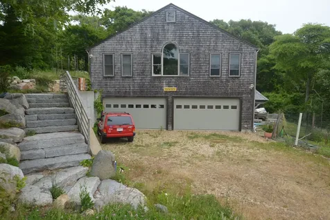 15 Old South Road Aquinnah MA 02535
