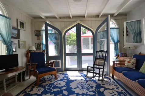 24 Butler Avenue Oak Bluffs MA 02557