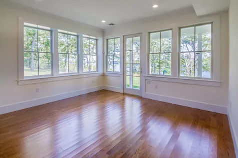 40 Cronig Avenue Vineyard Haven MA 02568