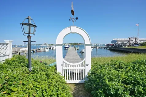 61 North Water Street Edgartown MA 02539