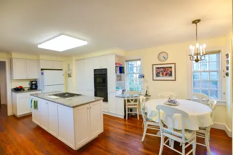 61 North Water Street Edgartown MA 02539