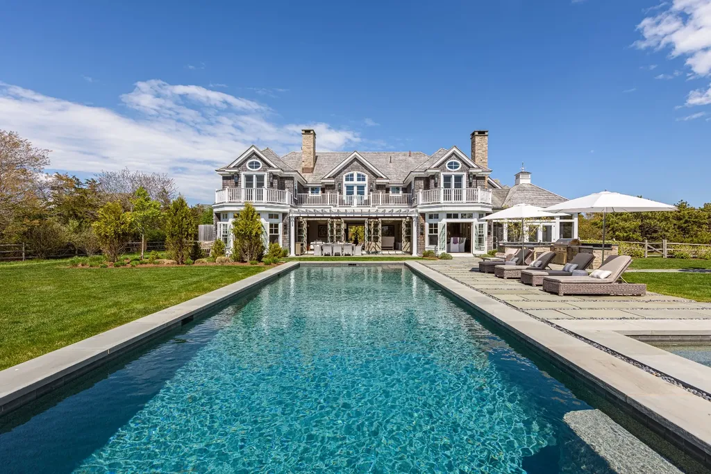 11 Motick Trail Edgartown MA 02539