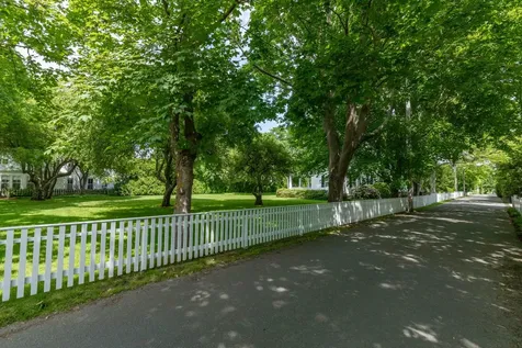 73 Davis Lane Edgartown MA 02539