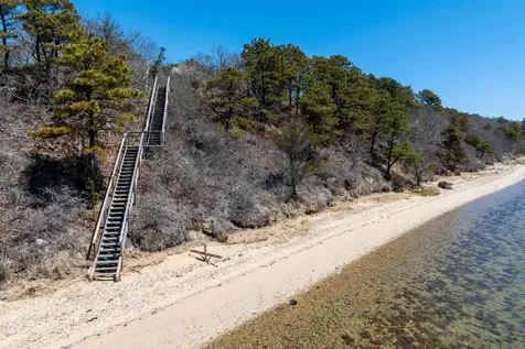 74 & 75 Jeremiah Way Edgartown MA 02539