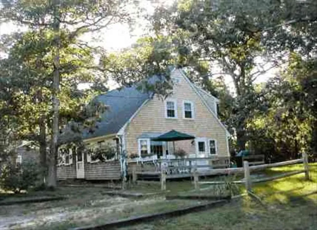 116 Franklin Terrace Vineyard Haven MA 02568