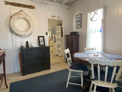16 Siloam Avenue Oak Bluffs MA 02557