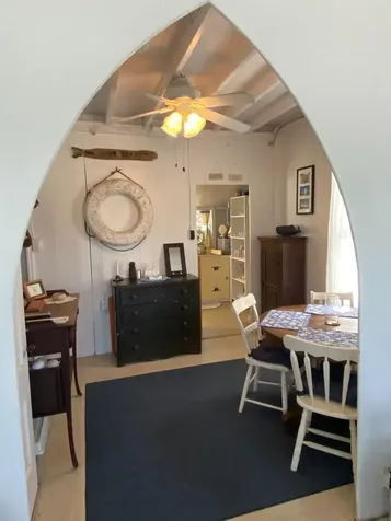 16 Siloam Avenue Oak Bluffs MA 02557