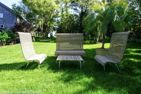 9 Crescent Road Oak Bluffs MA 02557