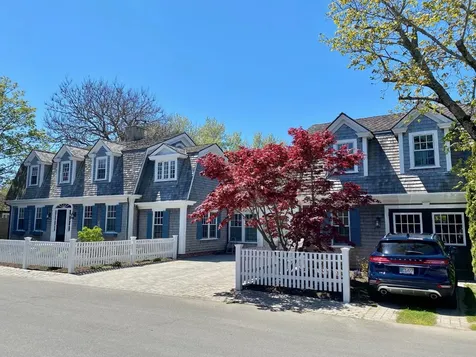 54 Morse Street Edgartown MA 02539