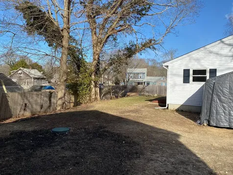14 Rogers Farm Road Vineyard Haven MA 02568