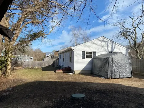 14 Rogers Farm Road Vineyard Haven MA 02568