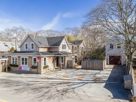 90 Dukes County Avenue Oak Bluffs MA 02557