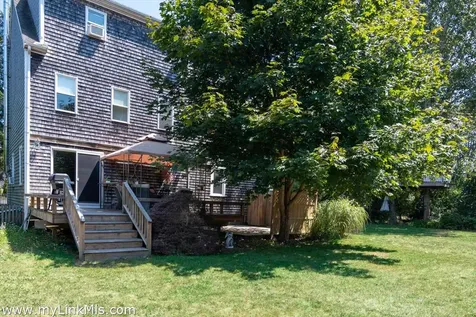 18 Firehouse Lane Oak Bluffs MA 02557