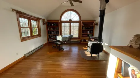 26 Cronig Avenue Vineyard Haven MA 02568