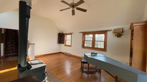 26 Cronig Avenue Vineyard Haven MA 02568