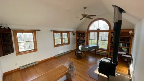 26 Cronig Avenue Vineyard Haven MA 02568