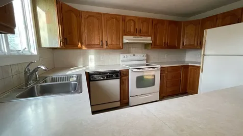 26 Cronig Avenue Vineyard Haven MA 02568
