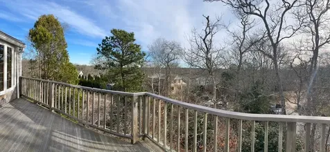 26 Cronig Avenue Vineyard Haven MA 02568