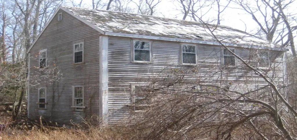 154 Longview Road West Tisbury MA 02568