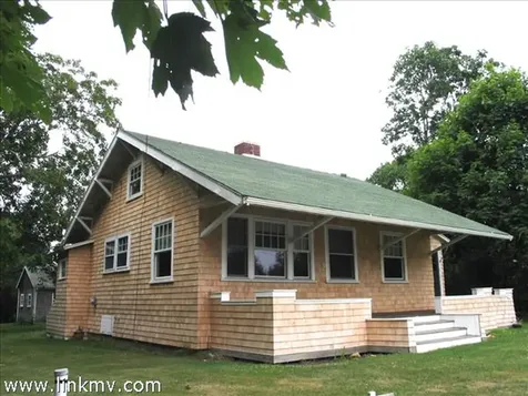 1081 State Road West Tisbury MA 02575