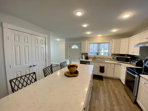39 Ferro Way Vineyard Haven MA 02568