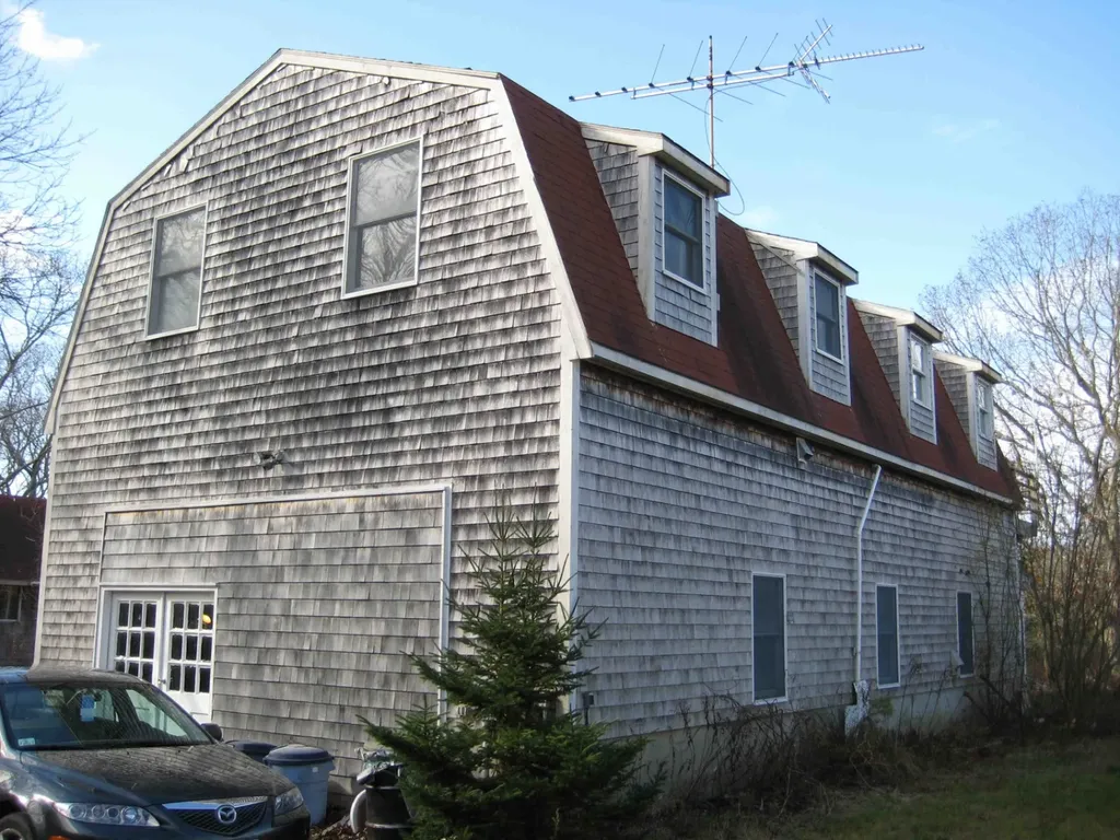 21 Atwood Lane West Tisbury MA 02575