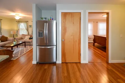 33 Menahan Street Oak Bluffs MA 02557