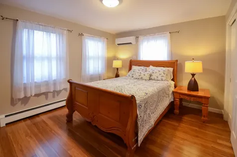 33 Menahan Street Oak Bluffs MA 02557