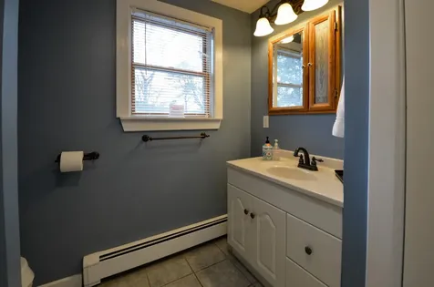 33 Menahan Street Oak Bluffs MA 02557