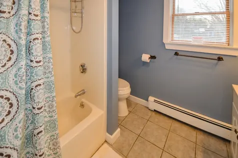33 Menahan Street Oak Bluffs MA 02557