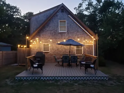 33 Menahan Street Oak Bluffs MA 02557