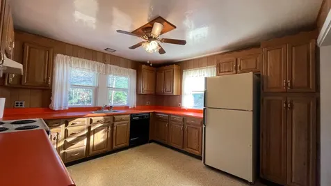 285 Edgartown Road Vineyard Haven MA 02568