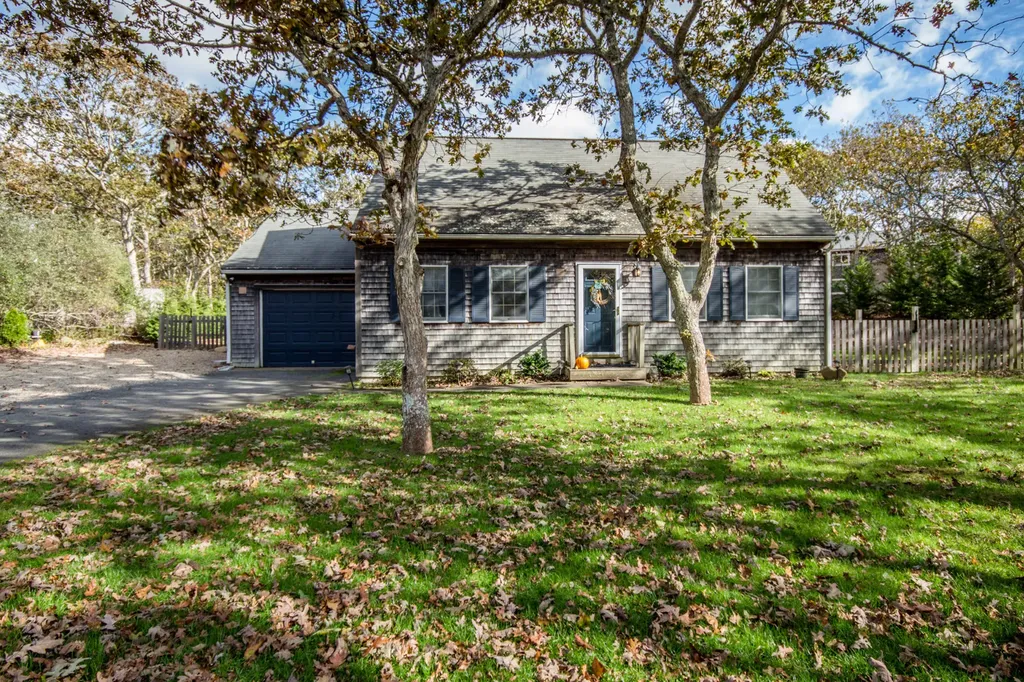 41 Dodgers Hole Road Edgartown MA 02539