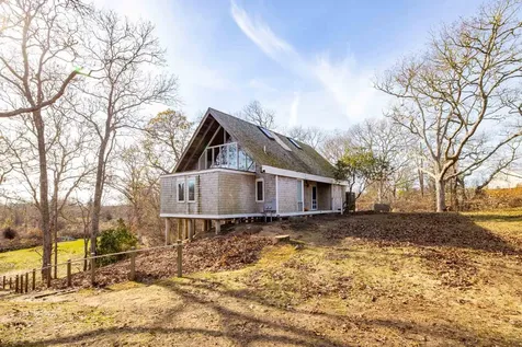 252 Middle Road Chilmark MA 02535