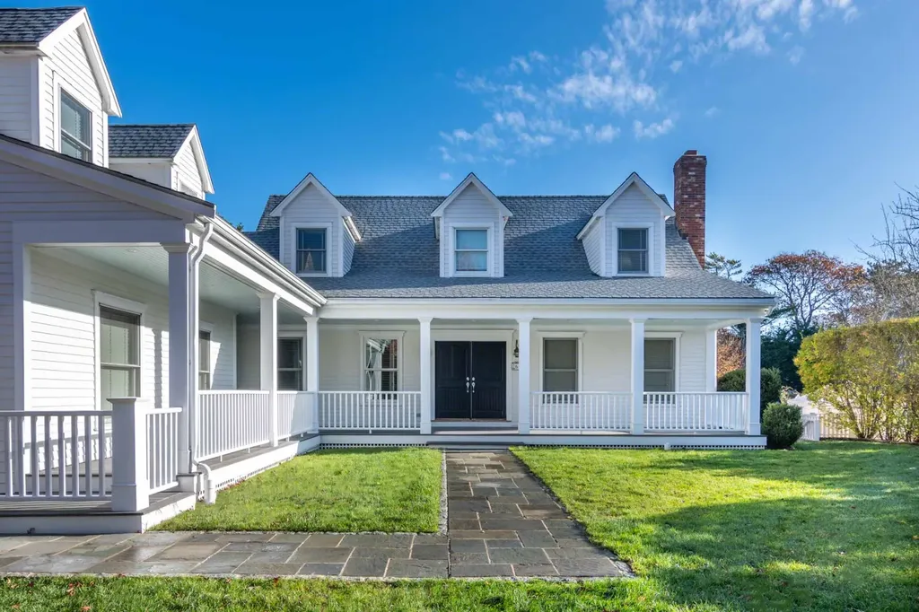 63 Norton Orchard Road Edgartown MA 02539