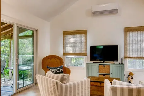 5 Guerin Lane Chilmark MA 02535
