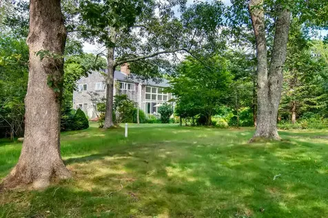 5 Guerin Lane Chilmark MA 02535