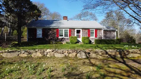 135 Middle Road Chilmark MA 02535