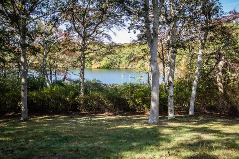 14 Wood Duck Way Oak Bluffs MA 02557