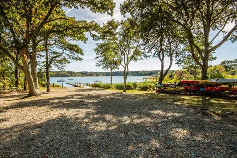 14 Wood Duck Way Oak Bluffs MA 02557