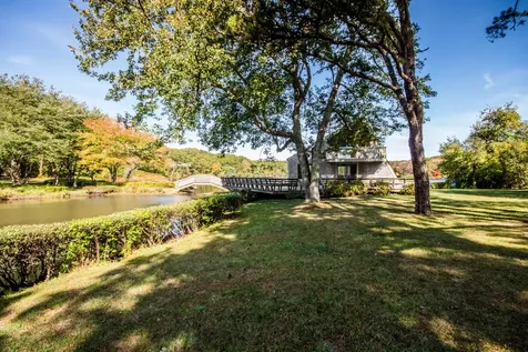 14 Wood Duck Way Oak Bluffs MA 02557
