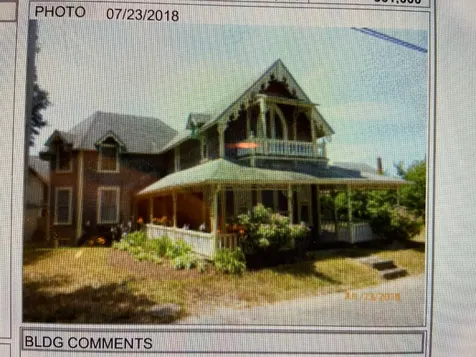 32/34 Pennacook Avenue Oak Bluffs MA 02557