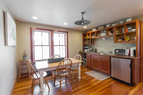 248 & 250 Upper Main Street Edgartown MA 02539