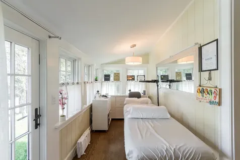 248 & 250 Upper Main Street Edgartown MA 02539