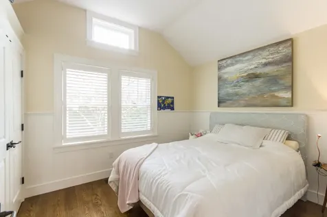 248 & 250 Upper Main Street Edgartown MA 02539