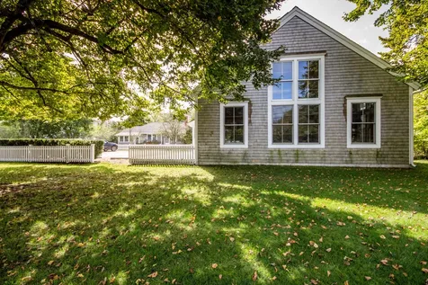 248 & 250 Upper Main Street Edgartown MA 02539