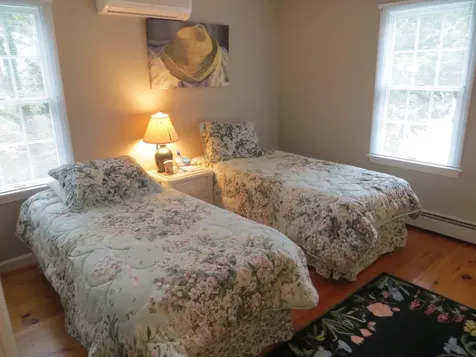 17 Eighteenth Street South Edgartown MA 02539