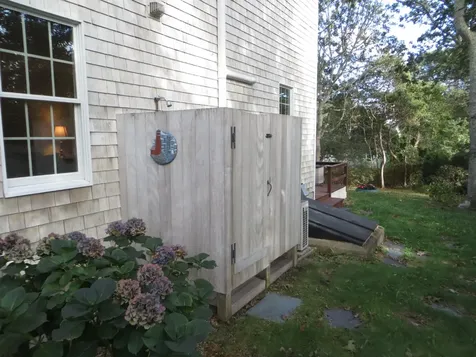 17 Eighteenth Street South Edgartown MA 02539