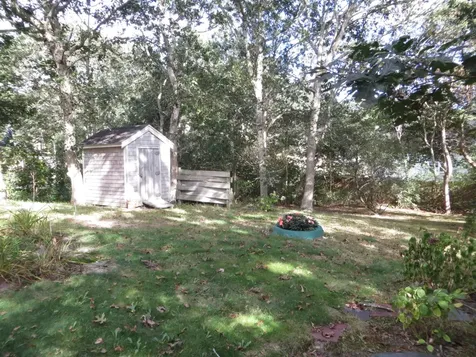 17 Eighteenth Street South Edgartown MA 02539
