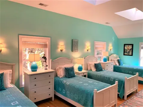 18 Saddle Club Road Edgartown MA 02539
